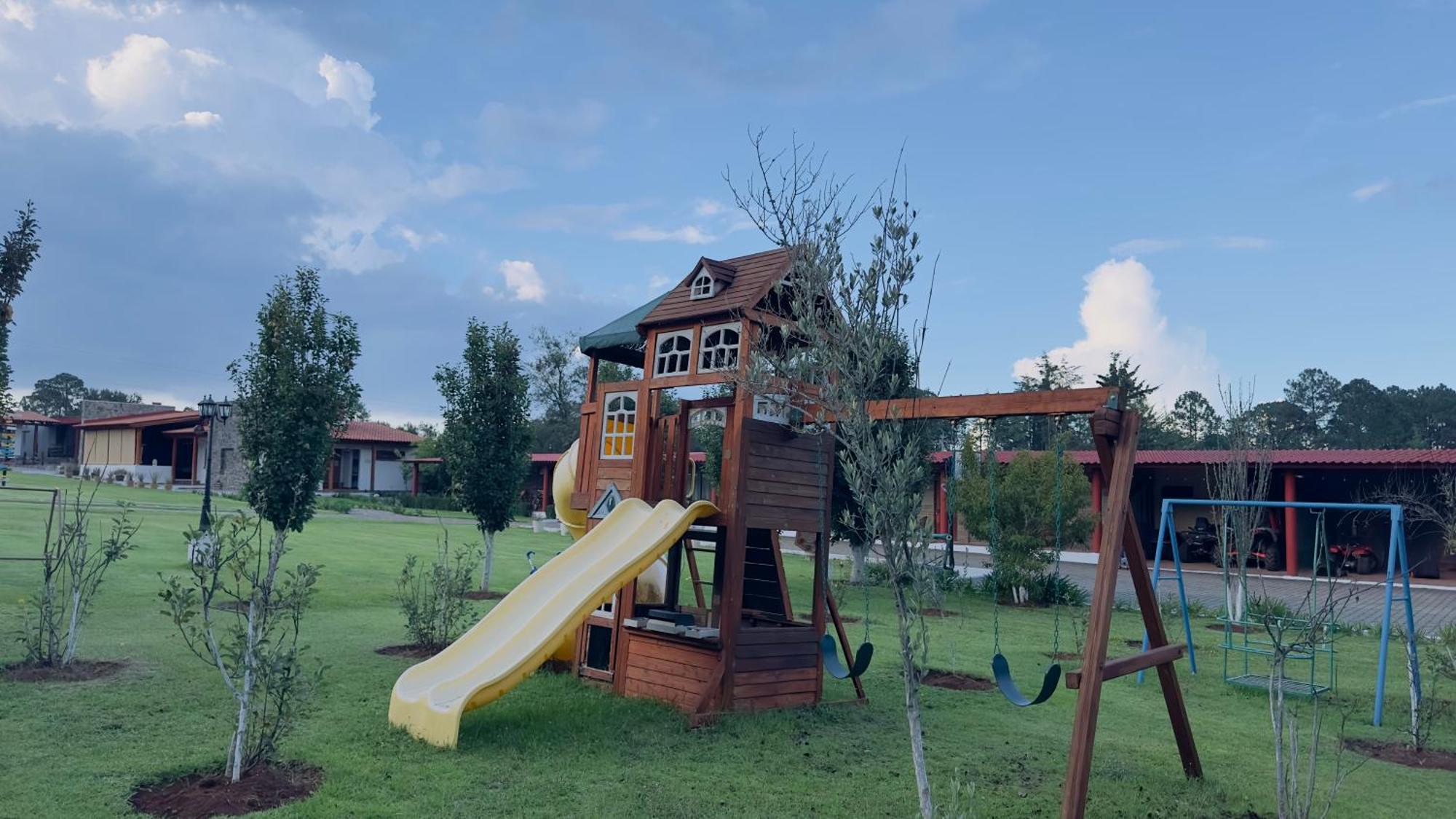 Finca Los Angeles Hospederia & Sociales Уаска-де-Окампо Экстерьер фото